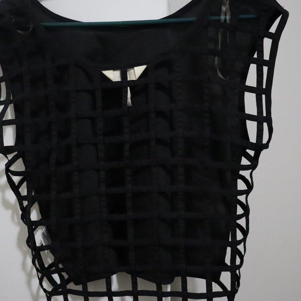 open back blouse - Picture 5 of 6